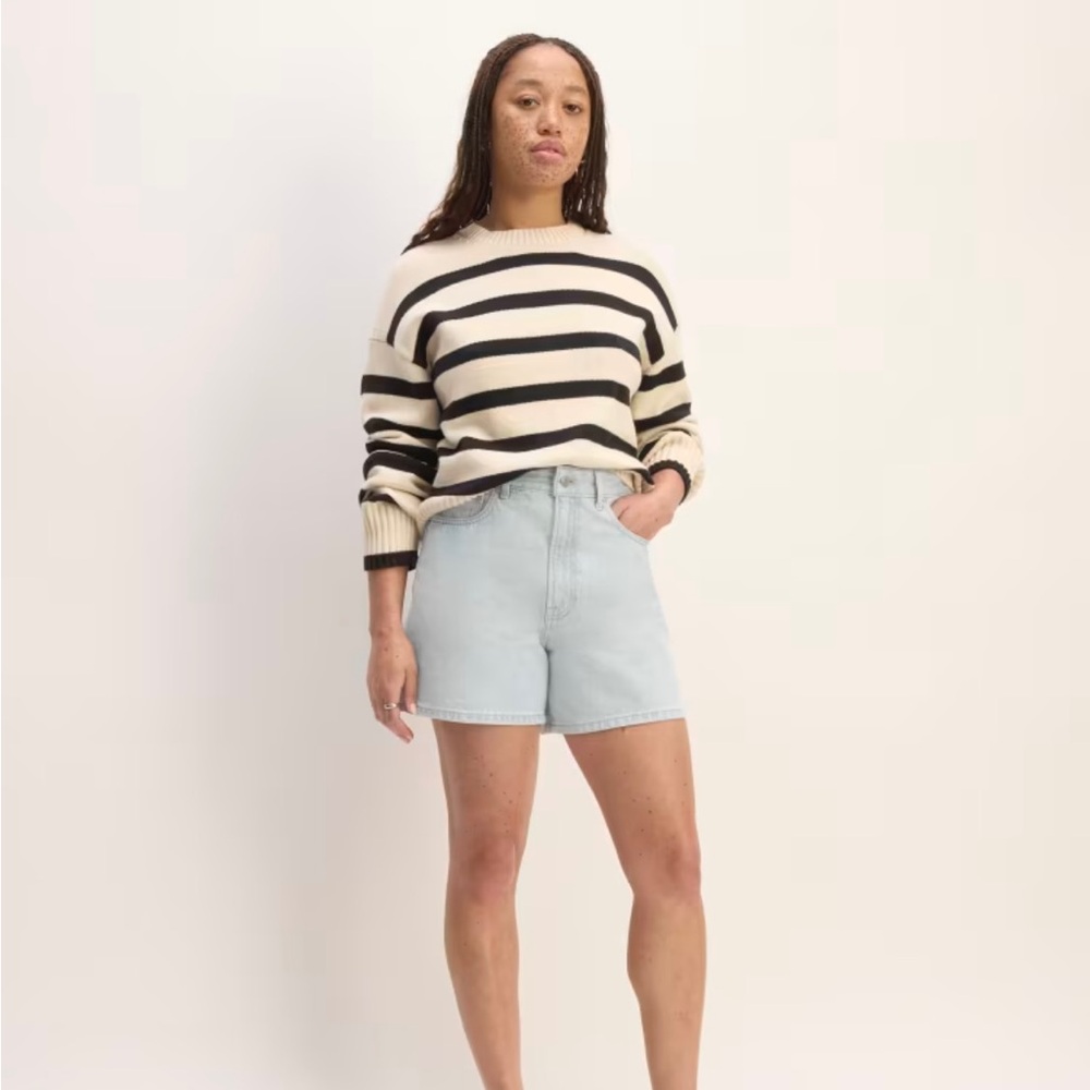 EVERLANE A-line denim shorts sz 28